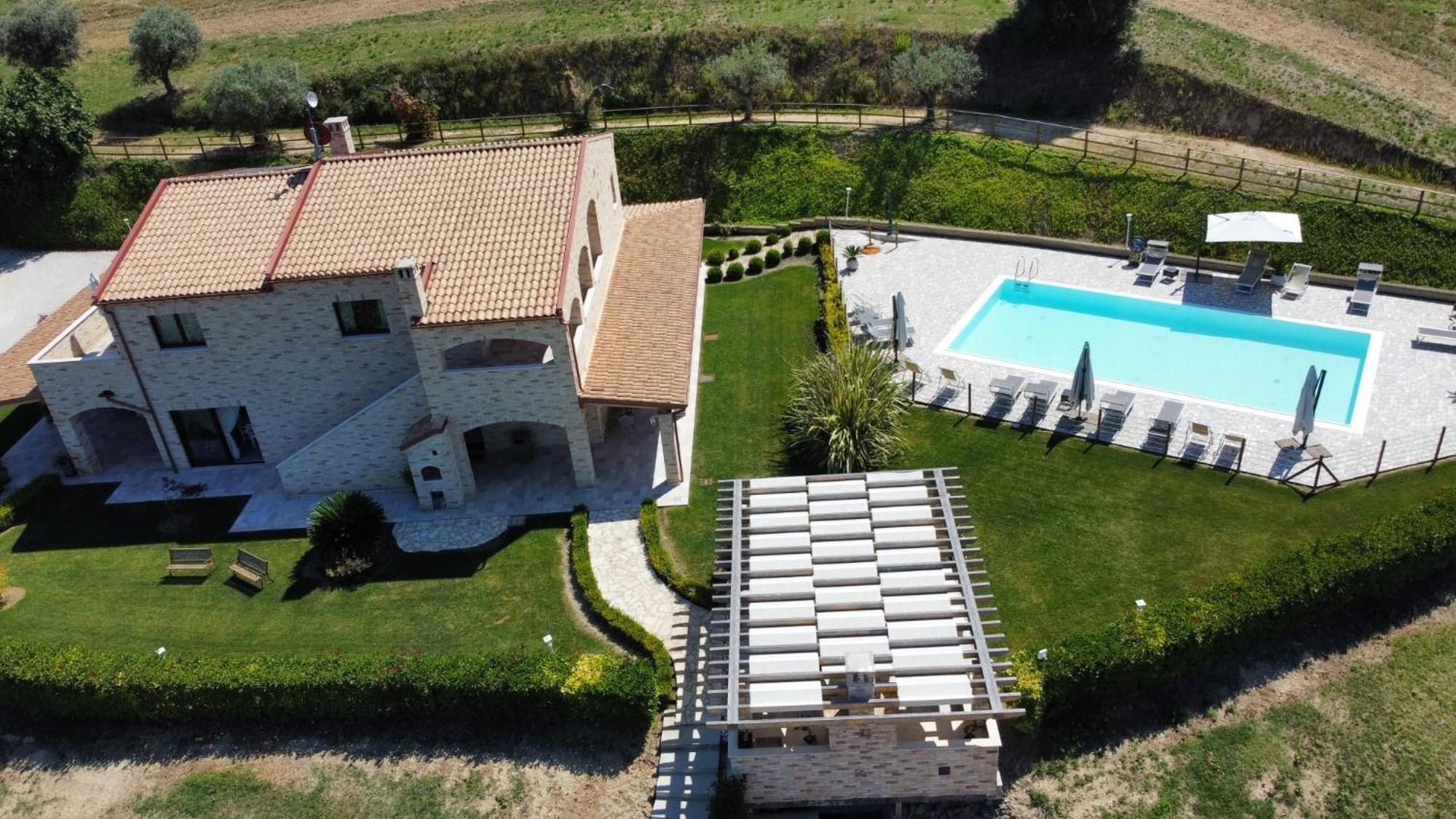 B&B Casalfarano Cupra Marittima Εξωτερικό φωτογραφία