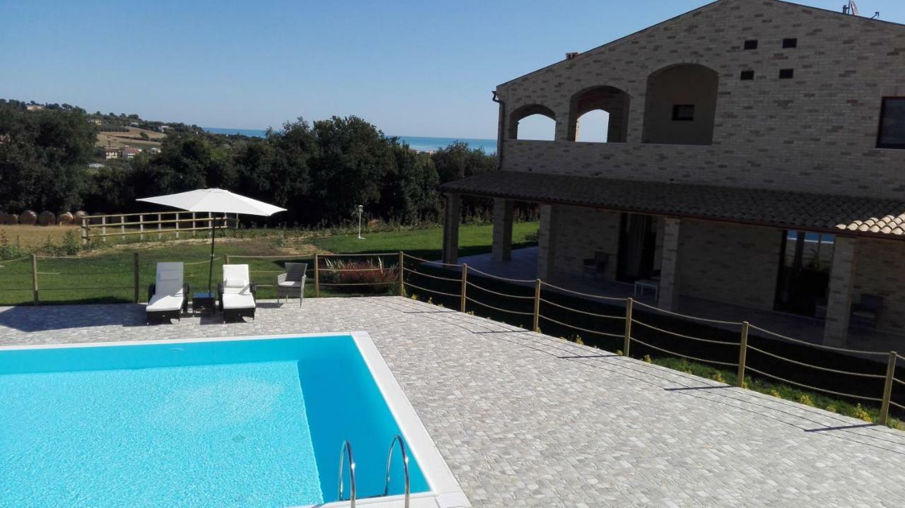 B&B Casalfarano Cupra Marittima Εξωτερικό φωτογραφία