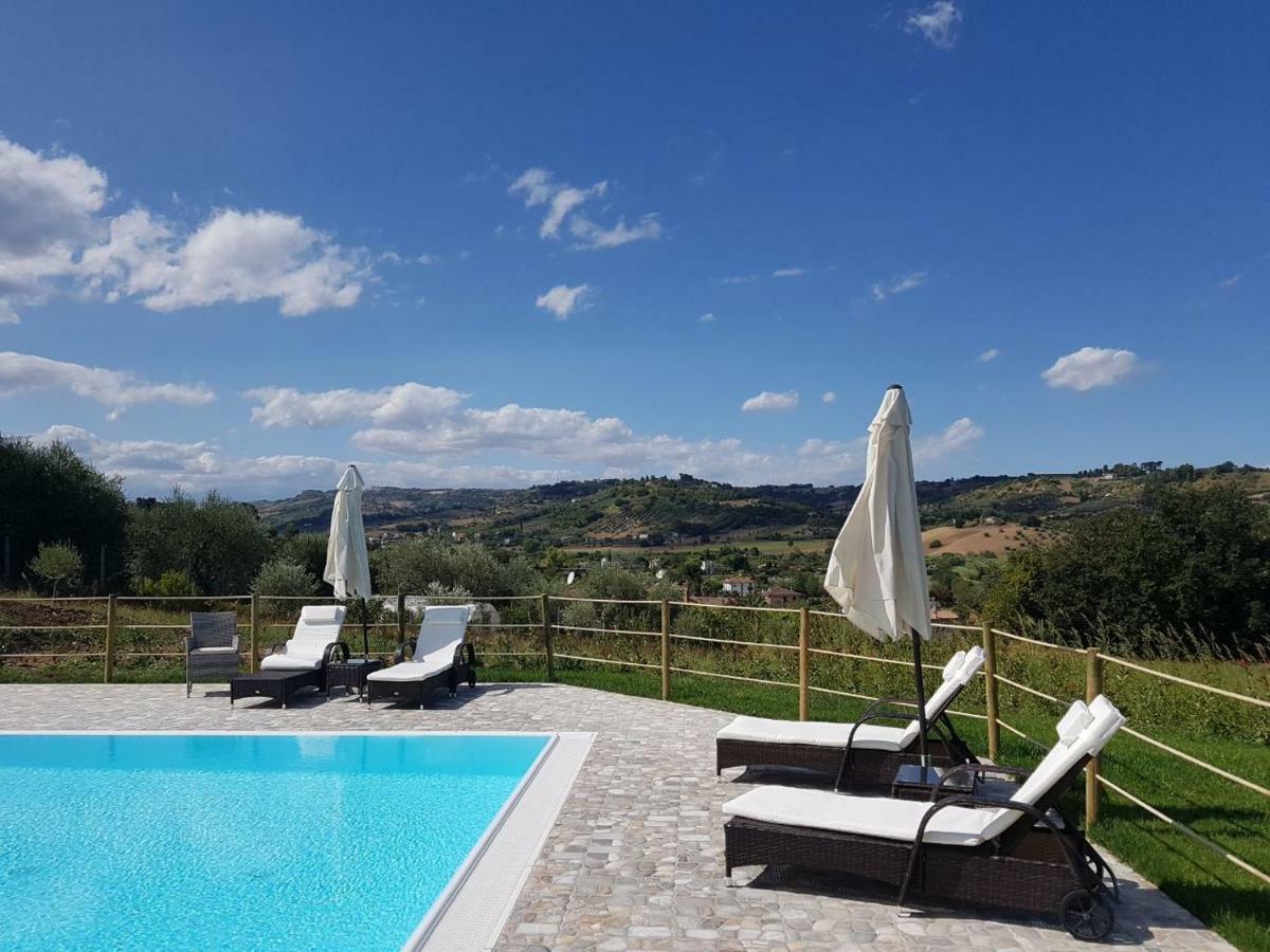 B&B Casalfarano Cupra Marittima Εξωτερικό φωτογραφία