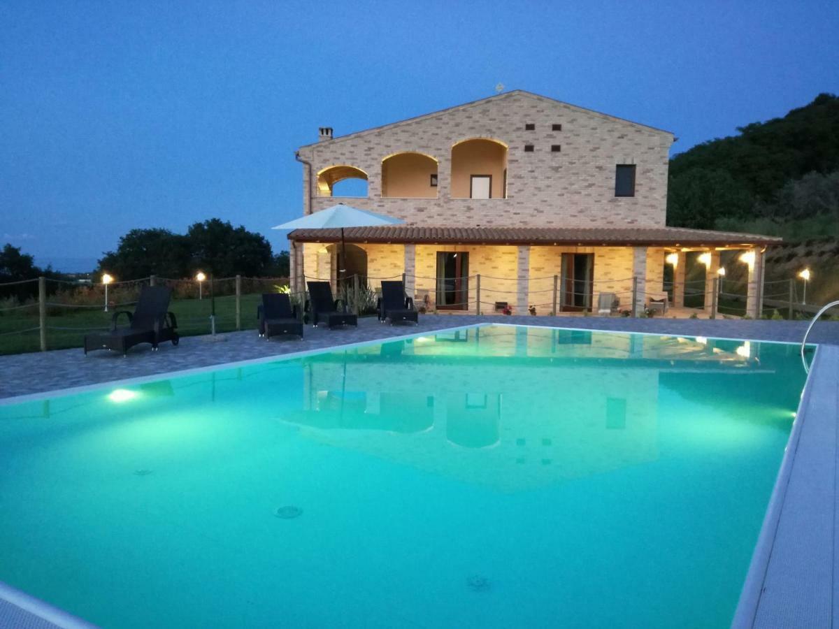 B&B Casalfarano Cupra Marittima Εξωτερικό φωτογραφία